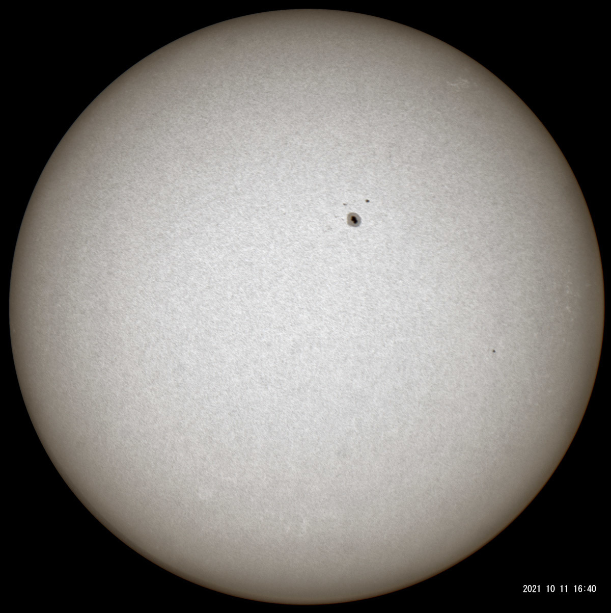 10月11日の太陽_e0174091_13523223.jpg