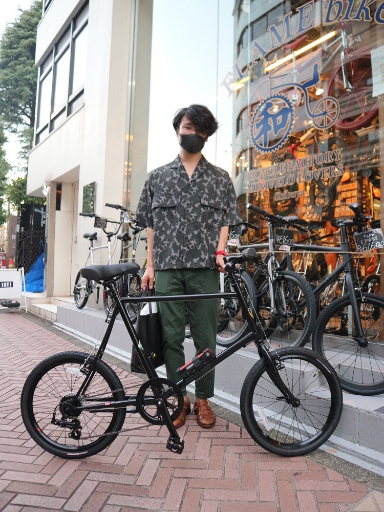 10月14日 渋谷 原宿 の自転車屋 FLAME bike前です_e0188759_19051934.jpg
