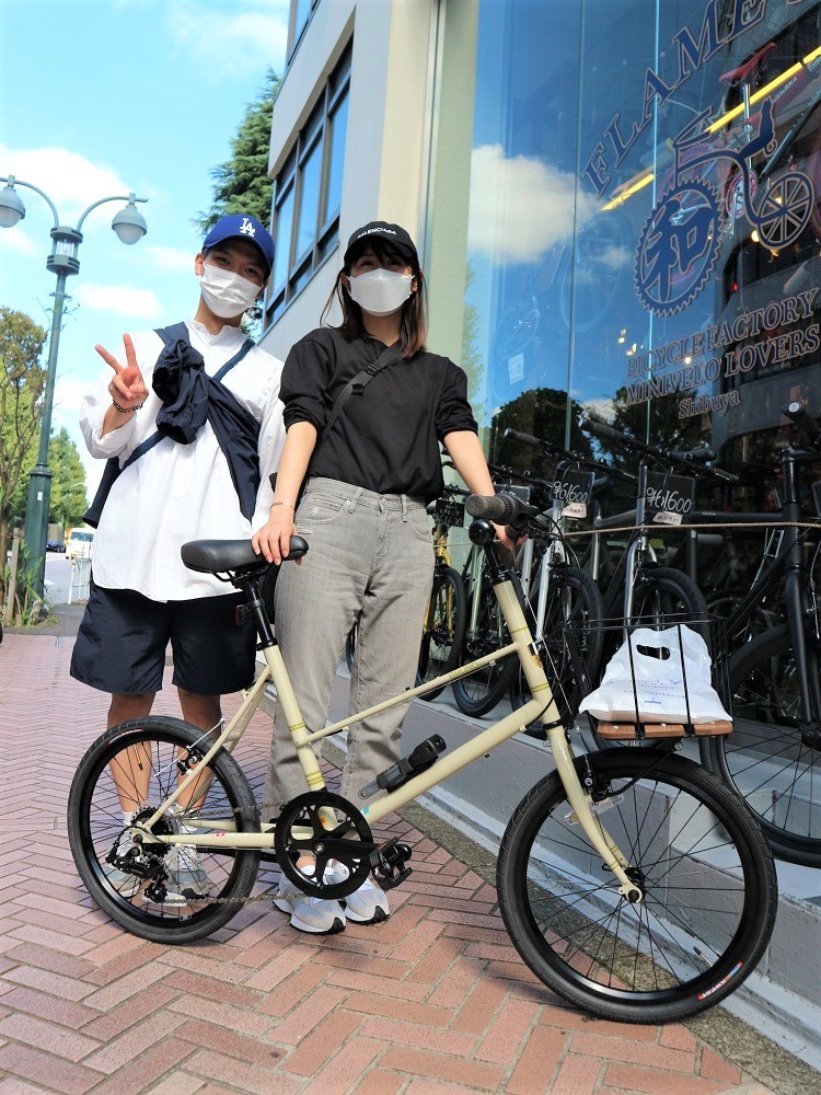 10月14日　渋谷　原宿　の自転車屋　FLAME bike前です_e0188759_19052327.jpg