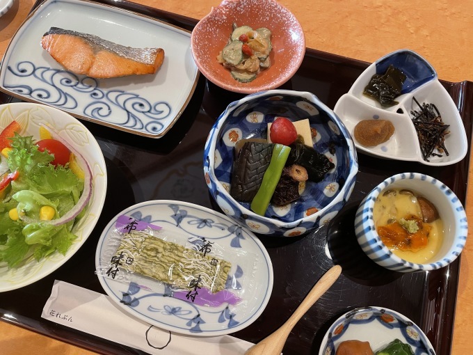 21年7月 稚内 礼文島 礼文温泉 花れぶん お食事編 いけたび2