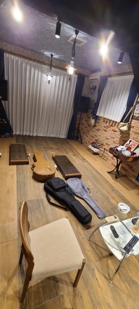 ギター🎸アンプ大バーゲン!_e0119092_17544712.jpg