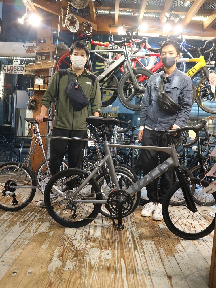 10月16日　渋谷　原宿　の自転車屋　FLAME bike前です_e0188759_19201186.jpg
