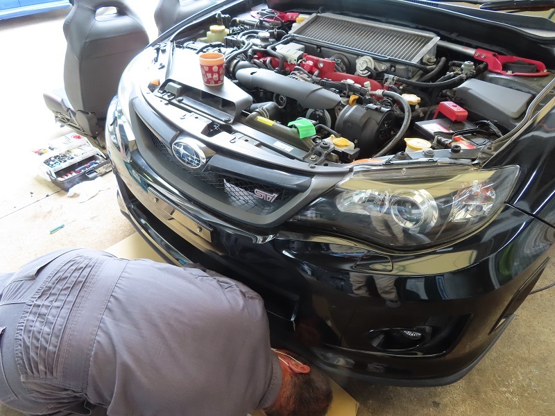 オールブラックのWRX「STI」_f0076731_20124734.jpg