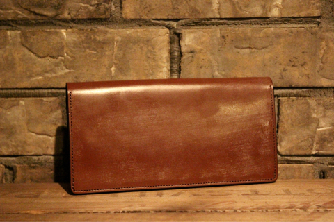 「SLOW」 英国紳士革 ~bridle~ \"long wallet & coin case\" ご紹介_f0191324_07563573.jpg