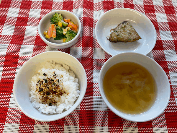 10/19の給食_c0293682_16542556.gif