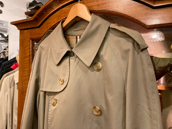 Burberryのトレンチコート&ステンカラーコート : 町田の古着屋