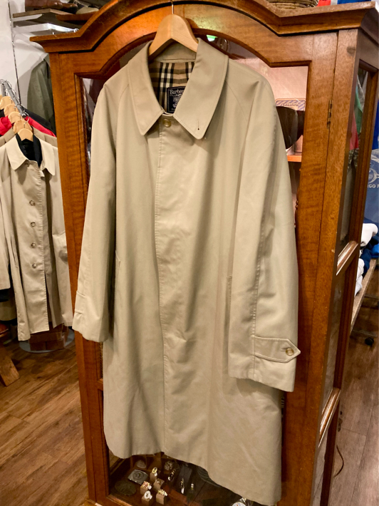豪華 No.210 VINTAGE グレー トレンチコート ステンカラーコート 古着 - ステンカラーコート - www.petromindo.com 豪華 No.210 VINTAGE グレー トレンチコート ステンカラーコート 古着 - ステンカラーコート - www.petromindo.com