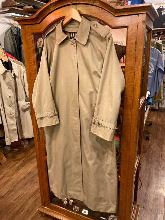 Burberryのトレンチコート&ステンカラーコート : 町田の古着屋