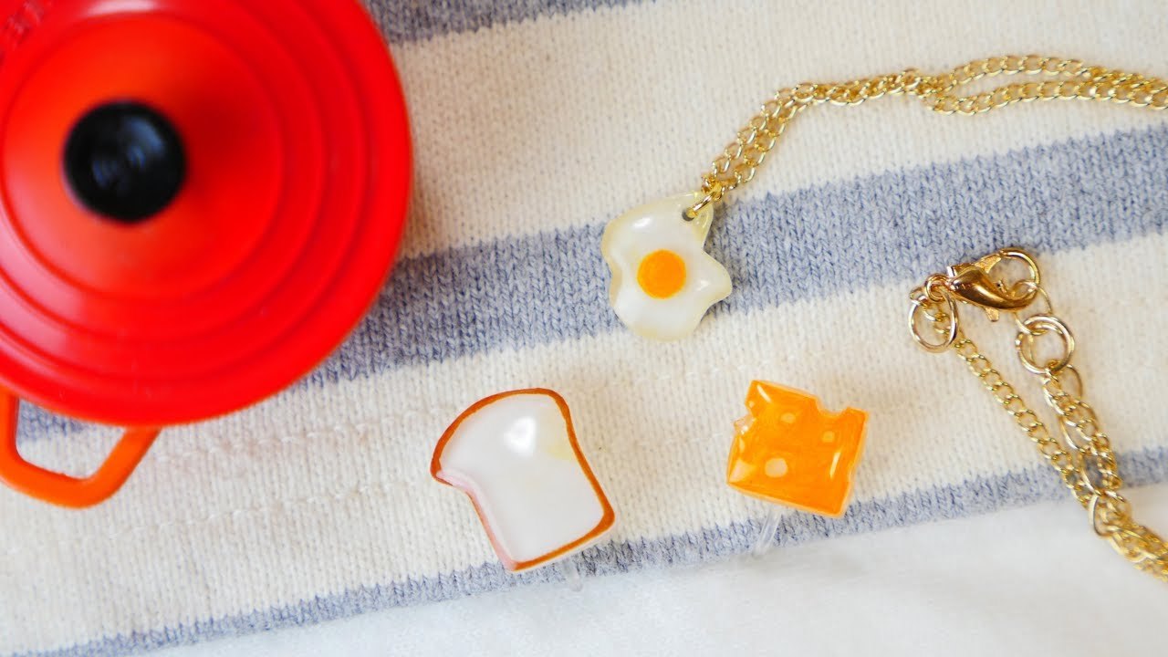 プラバンとuvレジンでつくる食パンと目玉焼きとチーズのアクセサリー 妄想グルメのexcite Blog プラバンとuvレジンでつくる食パンと目玉焼きとチーズのアクセサリー 妄想グルメのexcite Blog