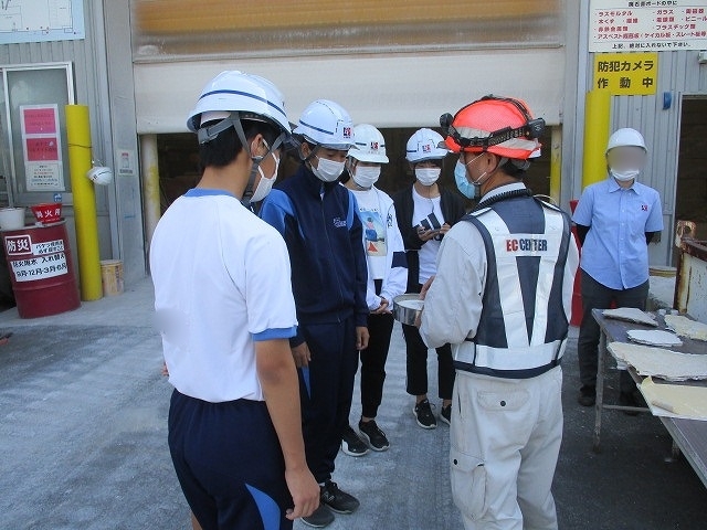 富士高の1年生がキャリア教育の一環でOBが社長を務める㈱イーシーセンターさんを企業訪問_f0141310_05501628.jpg