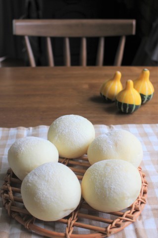 ハイジの白パン に物申す 久々のテッセン ペコリの庭と時々パン ハイジの白パン に物申す 久々のテッセン ペコリの庭と時々パン