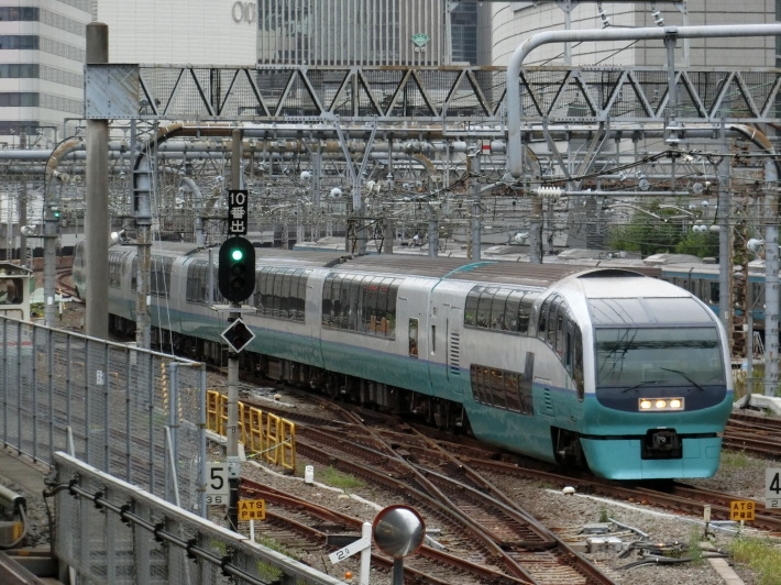 JR東日本 特急定規 : シュウシュウヘキ