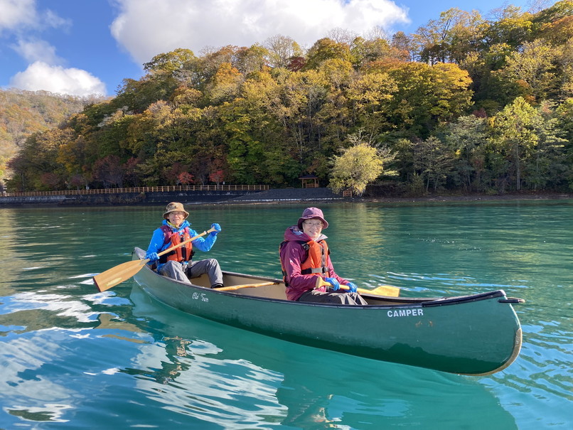 2021年10月 『紅葉の支笏湖でカヌー』 October 2021 \"Canoeing in Lake Shikotsu\" _c0219616_10322816.jpg