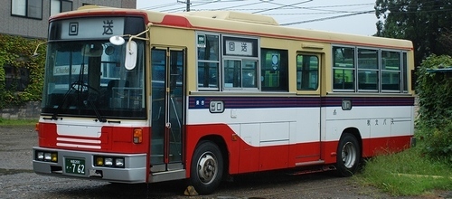 秋北バスの富士重工架装車_e0030537_18430915.jpg