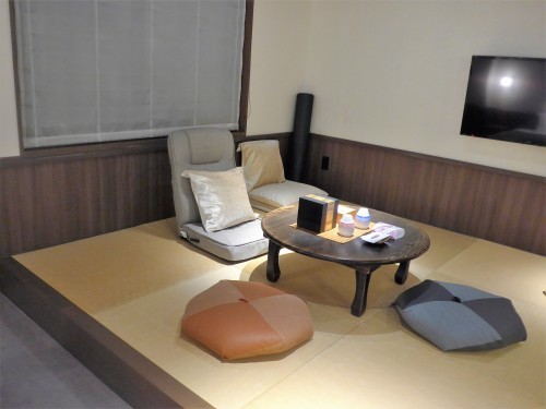 京都・御所西「THE JUNEI HOTEL 御所西」に泊まる。_f0232060_15164338.jpg