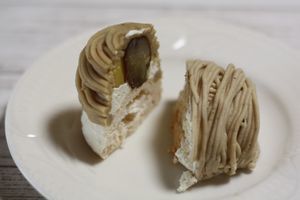 栗のタルト、フロランタン、酒種でオレンジとクルミのライ麦パン、松永製作所の食パン型、日々のごはん_f0196800_06054936.jpg