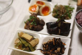 栗のタルト、フロランタン、酒種でオレンジとクルミのライ麦パン、松永製作所の食パン型、日々のごはん_f0196800_06072854.jpg