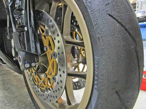 K西さん号 YZF-R1のタイヤ逆履きからのクレ様 MT-10SPのBST K西さん号 YZF-R1のタイヤ逆履きからのクレ様 MT-10SPのBST