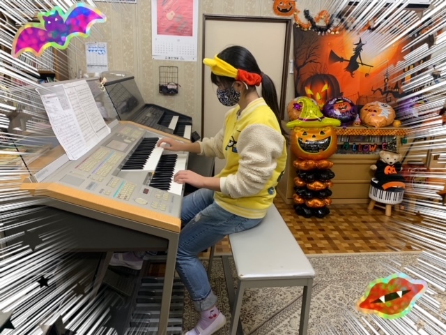 火曜日ハロウインレッスン☆彡_e0040673_21590065.jpg