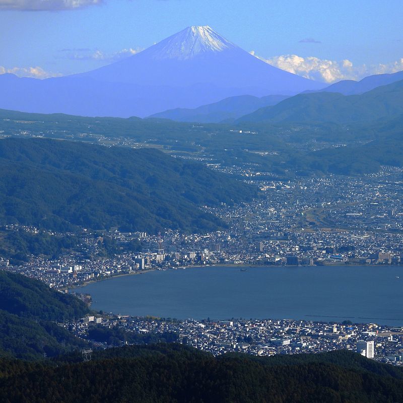 高ボッチ紀行（４）・・・一日遡って１０月２３日の諏訪湖富士山夕景までを_a0031821_16025340.jpg