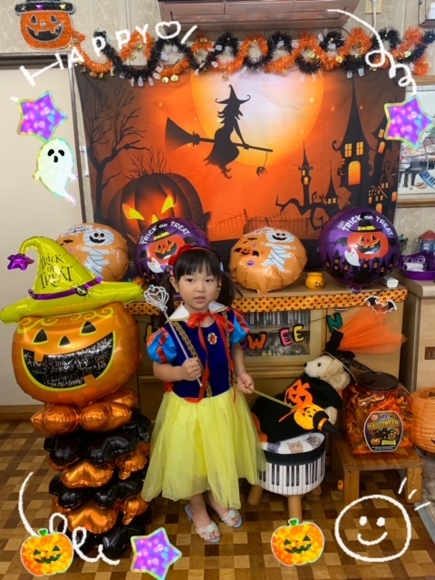 木曜日のハロウインレッスン☆彡_e0040673_18103595.jpg