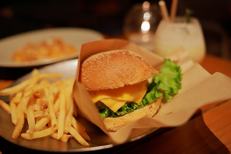 *馬車道*「QUAYS pacific grill」_c0400777_23325539.jpg