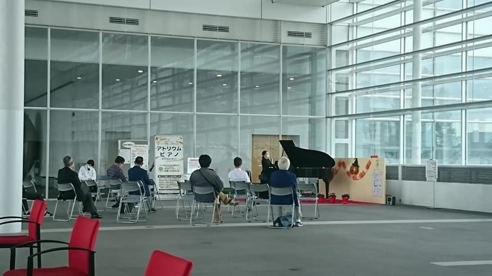 朱鷺メッセの水曜日コンサートは11月も続きます。_e0046190_16541601.jpg