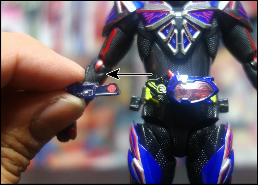 S H Figuarts 仮面ライダーエデンをレビュー 美しすぎる目の錯覚に注目 Bob Expo