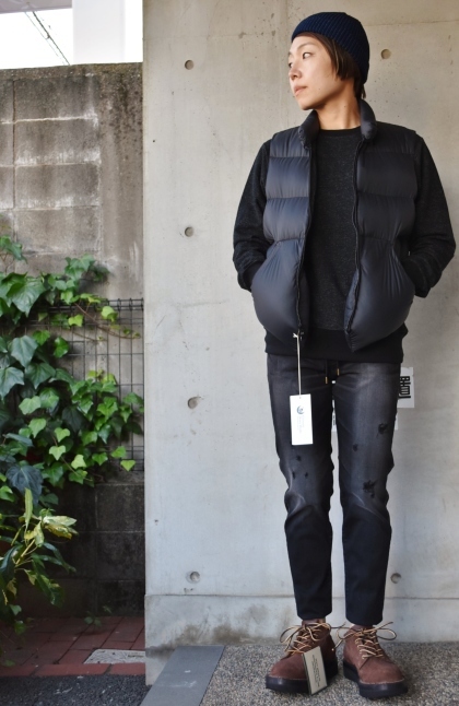 クレセント:NBNW 「BLACK」3アイテムを主軸で (^^♪_d0152280_11184478.jpg