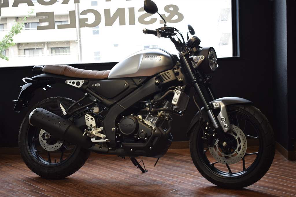XSR125 純正シート　美品　XSR155にも XSR125 純正シート 美品 XSR155にも XSR125 純正シート 美品