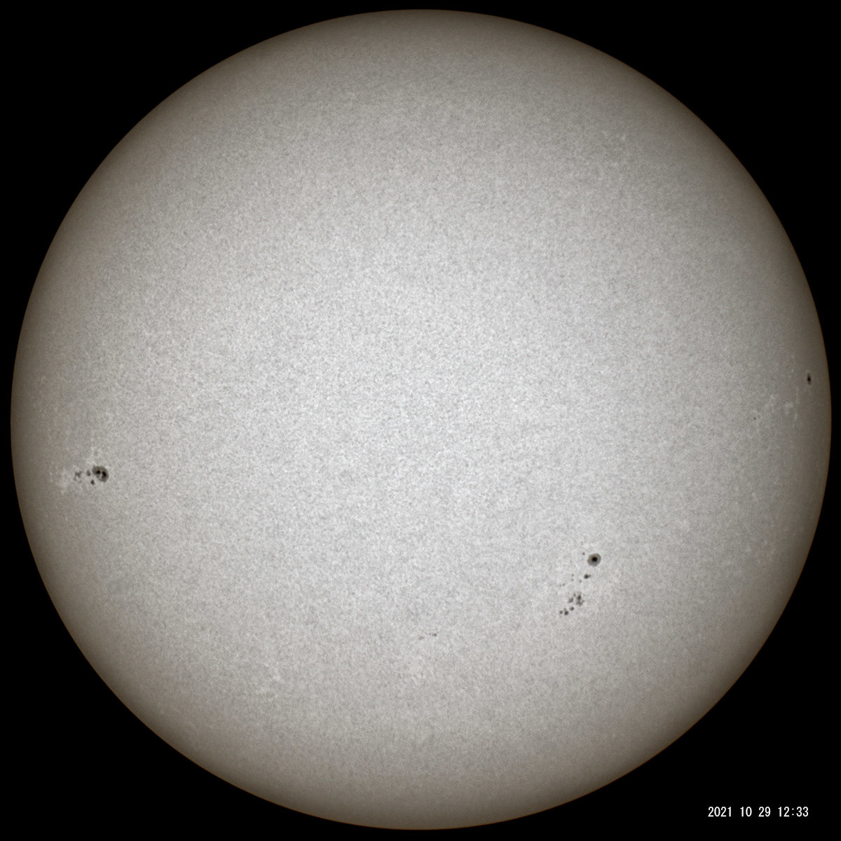 10月29日の太陽_e0174091_17211307.jpg