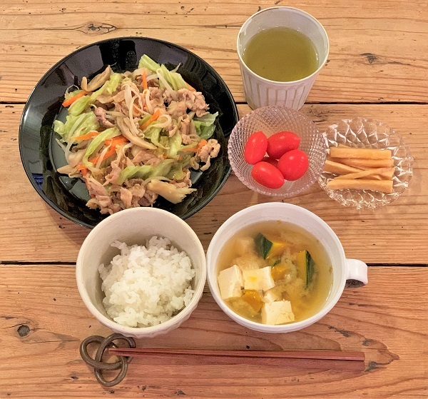 『部分月食』と 『おうちごはん』_d0249193_21584654.jpg