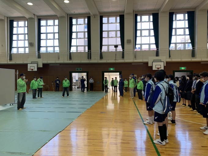いざという時の避難所開設訓練!!_d0400889_13565861.jpg
