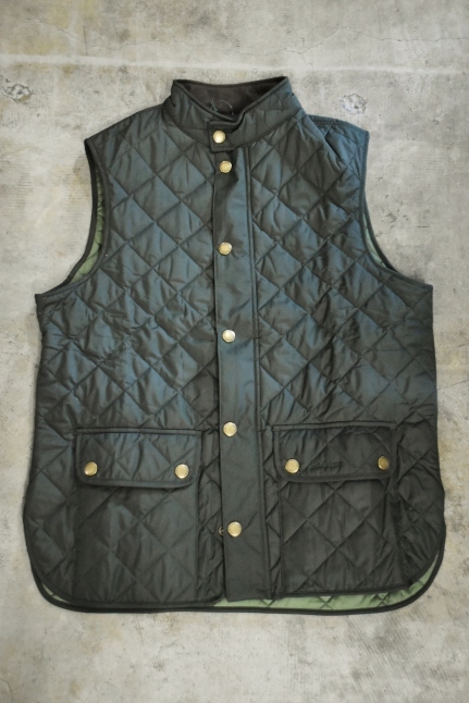 Barbour　NEW　　LOWERDALE　　Light Puff VEST ★★_d0152280_12323907.jpg