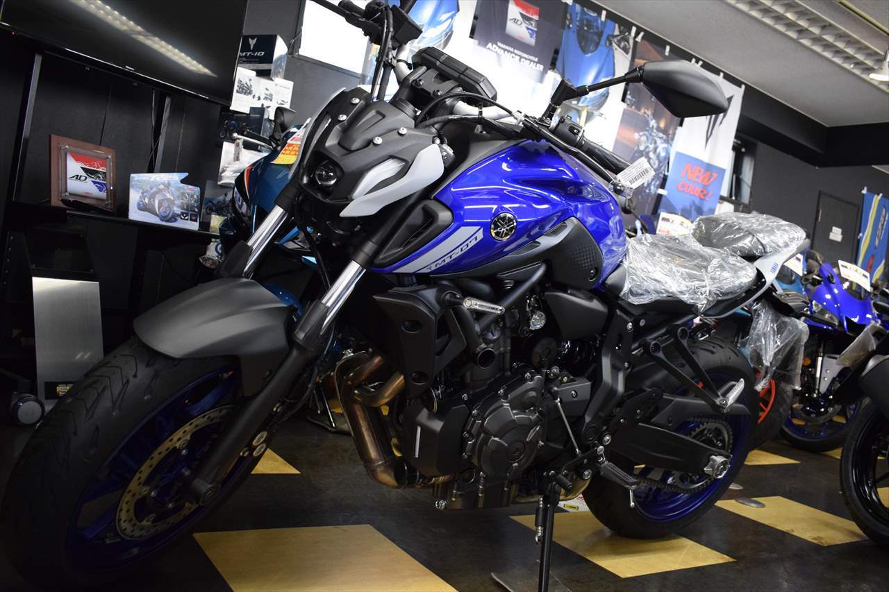 ヤマハ MT-07入荷!実車確認可能です!_d0099181_14553393.jpg