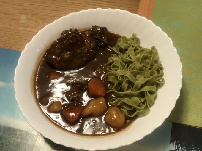 ビーフシチューを作りました_b0100062_18353419.jpeg