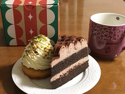 スタバのピスタチオクリームケーキとあんバターサンド La La La Kitchen 2