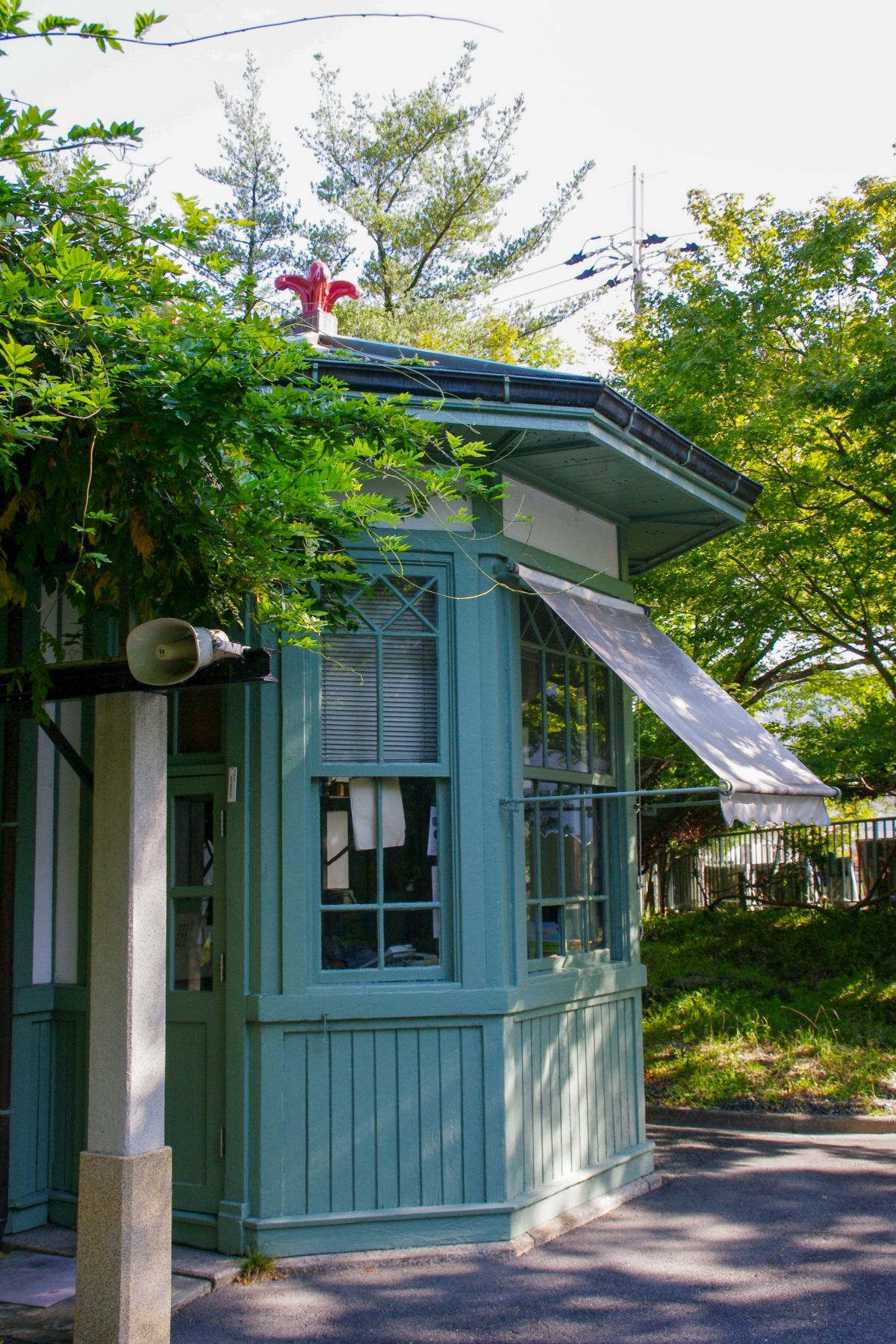 【重要文化財｜奈良女子大学 記念館】（旧奈良女子高等師範学校）　見学のしかた　（奈良県 奈良市）_b0212342_11360520.jpg