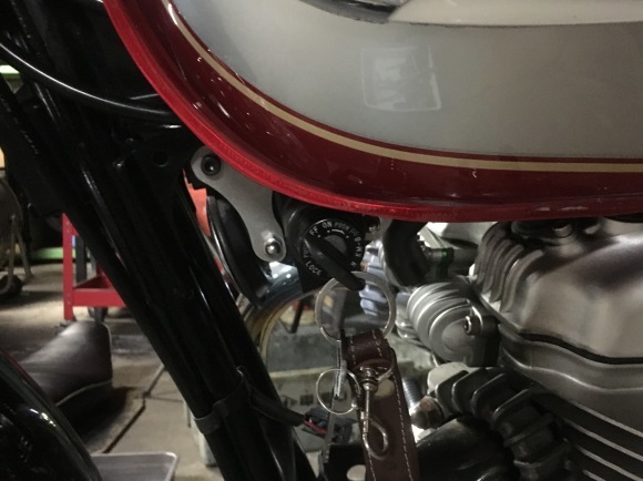 W650メインキー移設ステー_a0139843_22353243.jpg