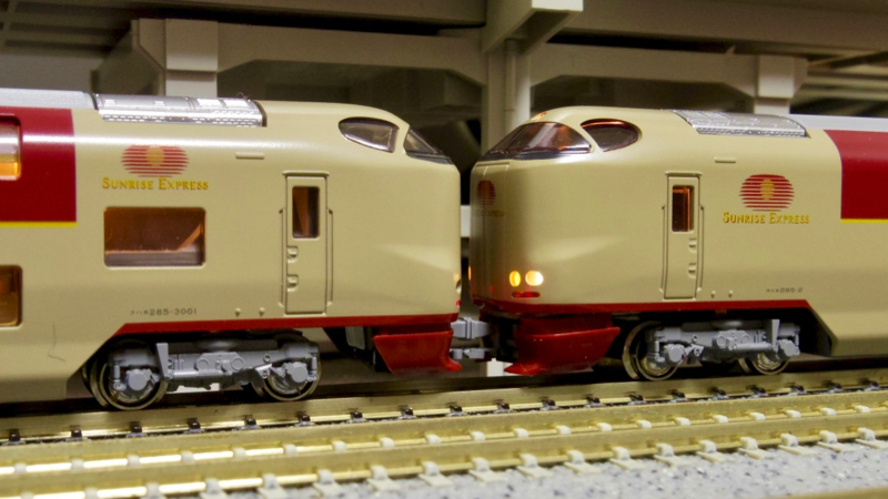 鉄道模型／KATO］285系 サンライズをメイクアップする（9） : 新
