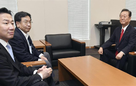 なぜ立憲民主は比例議席を減らしたのか - 昨年の「合流新党」が大失敗だった_c0315619_14404447.png