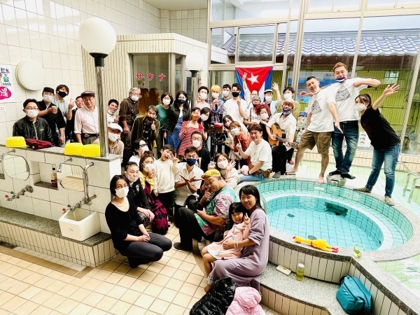 １１／３（木・祝） 女湯でキューバ・シエスタ at 大阪・住吉・朝日温泉_a0103940_17023092.jpeg