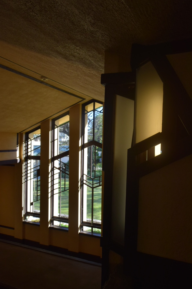 東京豊島区の自由学園明日館(大正モダン建築再訪2021)_f0142606_02302158.jpg