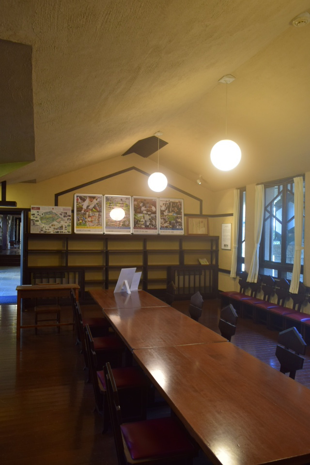 東京豊島区の自由学園明日館(大正モダン建築再訪2021)_f0142606_02353315.jpg