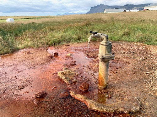 アイスランドの聖地に湧き出す天然炭酸水_c0003620_00143958.jpg
