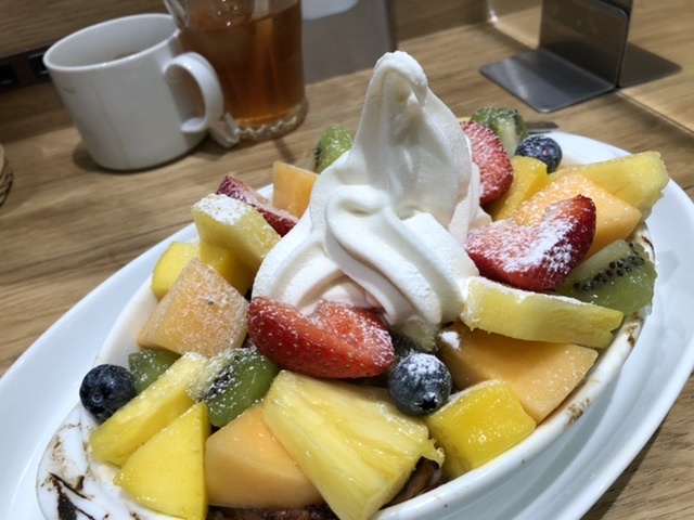 【果実園でフレンチトーストとパンケーキ】_b0009849_16594380.jpeg