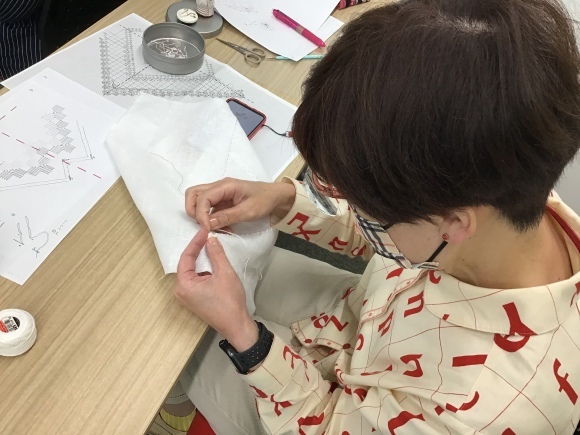 御園二葉のハーダンガー刺繍講座_c0357605_15134836.jpeg