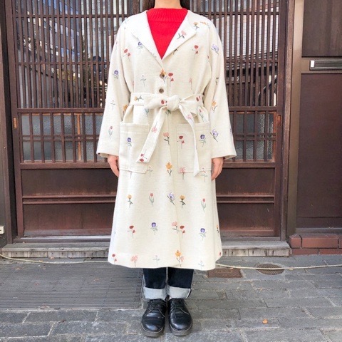 l'atelier du savon 〙 きちんと並ぶお花刺繍ショート&ロング l'atelier du savon 〙 きちんと並ぶお花刺繍ショート&ロング