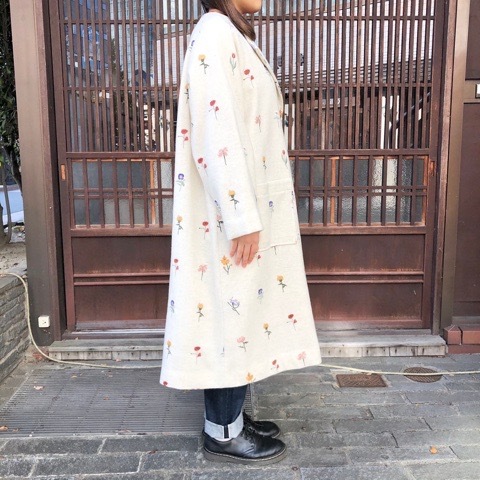 l'atelier du savon 〙 きちんと並ぶお花刺繍ショート&ロング l'atelier du savon 〙 きちんと並ぶお花刺繍ショート&ロング