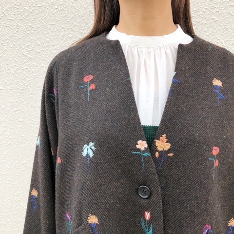 l'atelier du savon 〙 きちんと並ぶお花刺繍ショート&ロング l'atelier du savon 〙 きちんと並ぶお花刺繍ショート&ロング
